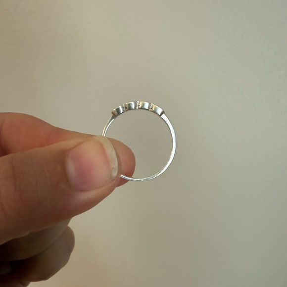 Inlay Zuni White Opal and Sterling Silver Ring - Picture 3 of 4